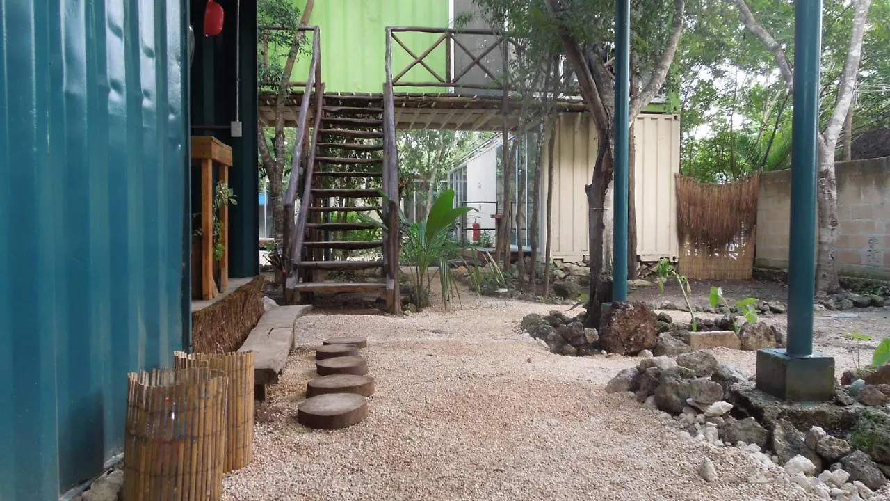 **  Containme Eco Chic Hotel Tulum México